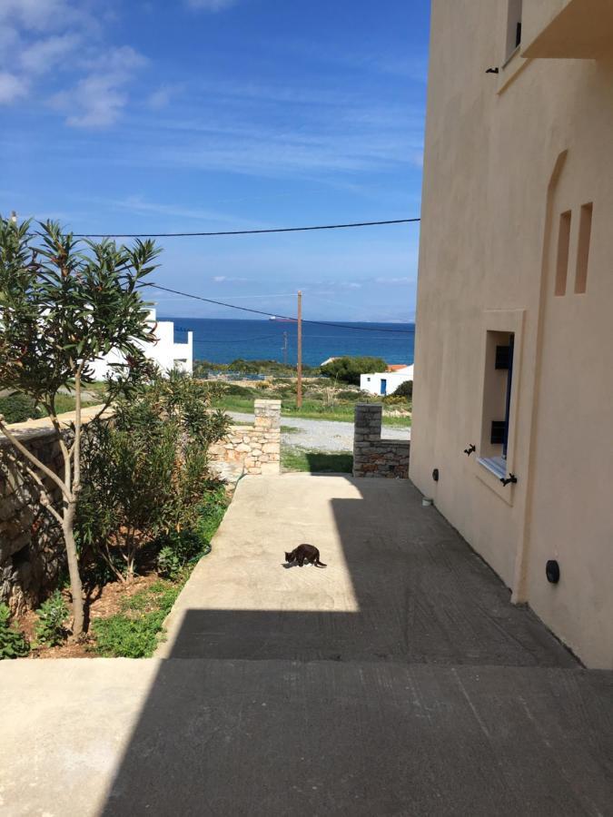 Eugenia Travasarou Sea View Appartments Diakofti Exterior foto